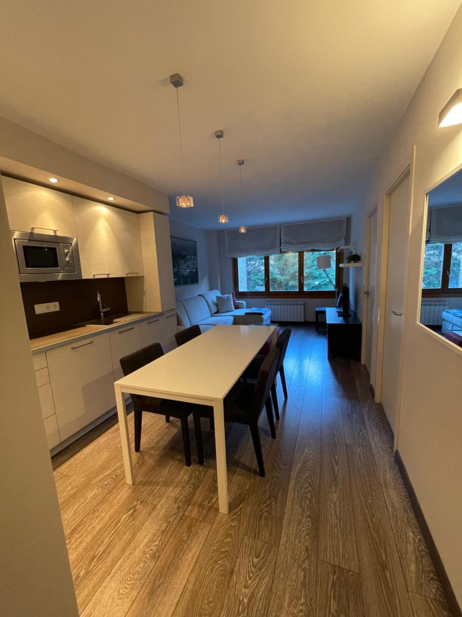 Apartamentos Solneu Baqueira Beret Eksteriør billede